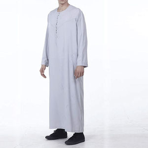 Blanco color común personalizado al por mayor Thobe Daffah fabricante verano Thobe ropa islámica moderna Thobe - Product Image 4