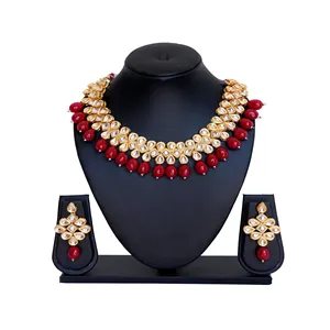 Parure de collier vintage plaqué or Kundan avec rubis, bijoux de mariée raffinés à deux couches pour mariage, en cuivre plaqué rhodium et pierres de zircon - Product Image 1