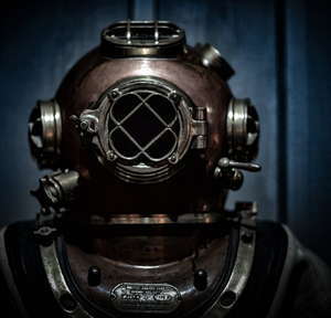 Casque de plongée sous-marine antique de super qualité - Product Image 1