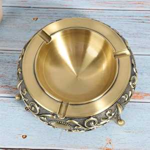 ที่เขี่ยบุหรี่โลหะทรงกลมหรูหราพร้อมการตกแต่งด้วยทองคำดีไซน์คลาสสิกสำหรับบ้านร้านอาหารบาร์เลานจ์ออฟฟิศที่ทันสมัย - Product Image 1