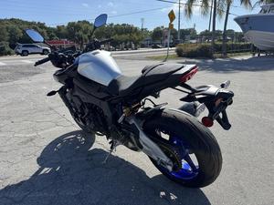 Motocicleta MT-10 SP 2025 - Product Image 5