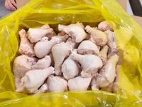 Poulet entier frais congelé en sacs, coupes de volaille halal pour la consommation humaine, origine USA, emballage en vrac, ailes de poulet congelées