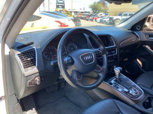 Audi Q5 2.0T Quattro Premium Plus LHD d'occasion, année 2016, origine américaine - Product Image 4