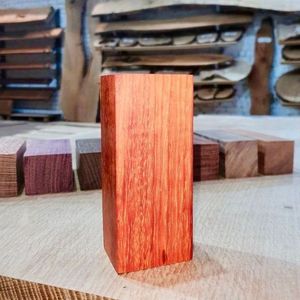 Bois Padauk de haute qualité | Bois de feuillus naturel/bois/bûches pour les travaux de construction - Product Image 4