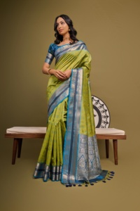 Speciale Festivalkleding Meest Trending Zachte Desi Tussar Zijden Sari Met Pauwvlechten Rand Fancy Kwastjes Werken <span class=keywords><strong>Online</strong></span> Winkelen - Product Image 4