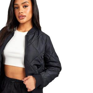 Derniers vêtements d'hiver pour femmes Blouson bombardier noir à fermeture éclair matelassé avec col côtelé à vendre au prix de gros - Product Image 4
