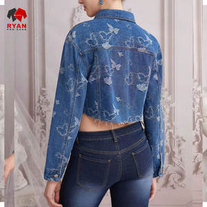 Veste en jean élégante pour femmes, fabriquée en tissu denim durable, coupe moderne pour la mode de tous les jours - Product Image 2