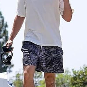 Gran oferta 2025, pantalones cortos de playa para hombre, logotipo personalizado, patrón Floral de secado rápido, pantalones cortos transpirables cómodos hechos por Dress Sports - Product Image 4