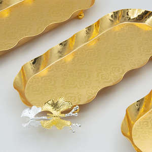 Plateau à encens décoratif en métal doré de luxe avec support pour la maison Temple Puja Porte-bâtonnets d'arôme Cadeau Décoration haut de gamme Luxe XL - Product Image 1