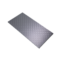 Panneau en aluminium alvéolé gaufré triangulaire bicolore argenté 5052 de 5 mm à 20 mm avec AA15 pour salle d'exposition technologique et installations sportives