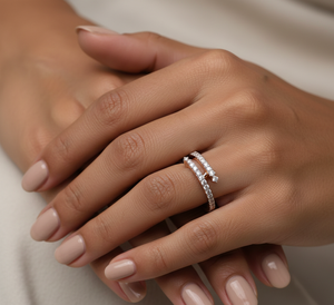 แหวนเพชรสองแถวสีโรสโกลด์แบบกำหนดเองสำหรับงานแต่งงานและงานหมั้น - Product Image 2