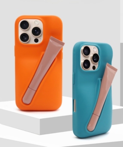 ที่ใส่ลิปกรอสแบบดีไซเนอร์แฟชั่นเคสโทรศัพท์มือถือซิลิโคน3D กันกระแทกสำหรับ iPhone 16 15 14 13 PRO MAX - Product Image 1