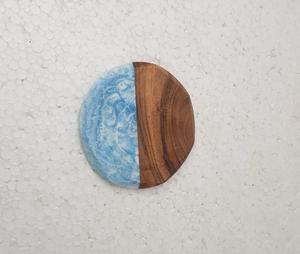 Nouveau Design Résine Simple Multifonctionnel Soucoupe Dessous De Verre Bois Et Résine Coussin Isolant pour Ménage Cuisine Accessoires - Product Image 4