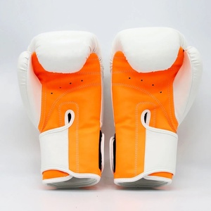 Gants de boxe pour hommes de qualité supérieure respirant imperméable haute élasticité haut tendance vente chaude gants de boxe avec logo personnalisé/couleur - Product Image 3