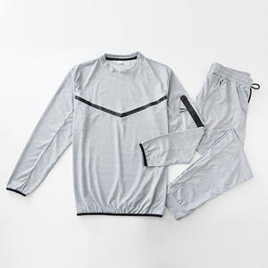 Survêtement en coton de luxe unisexe pour hommes logo personnalisé impression numérique de haute qualité en gros pour l'hiver jogging coupe ample - Product Image 2