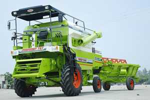 Cosechadora de maquinaria agrícola de calidad original para arroz y trigo - Product Image 4