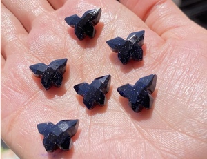 Perles de grès bleu en forme de papillon Pierre fantaisie pour l'artisanat ou la décoration - Product Image 1