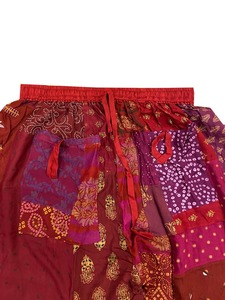 Pantalones harén holgados de retales hechos a mano súper cómodos con bolsillos para todas las estaciones, ropa de festival de verano para mujer, venta al por mayor para mujer - Product Image 2