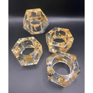 Ronds de serviette décoratifs en résine avec finition marbrée pour mettre en valeur les tables à manger lors des mariages, des événements corporatifs et des fêtes - Product Image 1