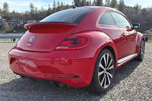 Volkswagen Beetle R-Line Coupé d'occasion 2014, conduite à gauche/droite - Product Image 4