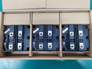 Módulo IGBT Hitachi Energy 5SNA 0400J650100 HiPak, 6500V 400A, Aislamiento de 10200V, Montaje con Tornillos, Tracción MVD, Viento, HVDC, FACTs - Product Image 5