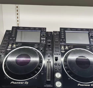 Teléfonos CDJ 2000nexus con Botones Defectuosos que Necesitan Reparación Antes de Usarlos Notas de Compra - Product Image 1
