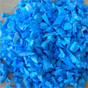Flocons de PEHD recyclé bleus, granulés plastiques post-industriels pour le remplissage de films soufflés - Product Image 6