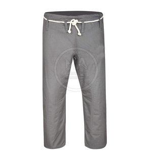 Uniforme de karaté de qualité supérieure avec logo personnalisé, nouveau design, uniforme d'arts martiaux à vendre - Product Image 4