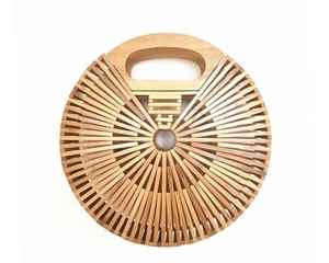 Bolsa de bambú hecha a mano con materiales de bolsa de bambú natural para una moda elegante de verano, perfecta para la playa y las vacaciones - Product Image 4