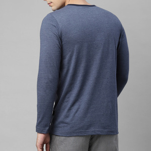 T-shirts à manches longues à col rond pour hommes sur mesure T-shirts vierges tricotés formels T-shirt uni personnalisé pour hommes en polyester/coton - Product Image 5