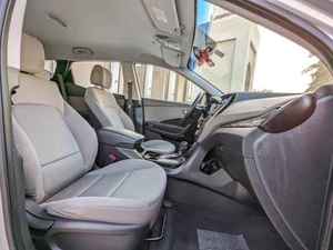 SUV d'occasion pas cher 2020, transmission intégrale, intérieur cuir, 5 places, automatique 7 vitesses, toit ouvrant panoramique, caméra de recul 360°, moteur V8 4.5L, 1-25K miles, écran tactile - Product Image 3