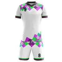 Uniforme de fútbol juvenil de diseño personalizado unisex, Conjunto de camiseta de fútbol estilo pantalones cortos con método de serigrafía para adultos