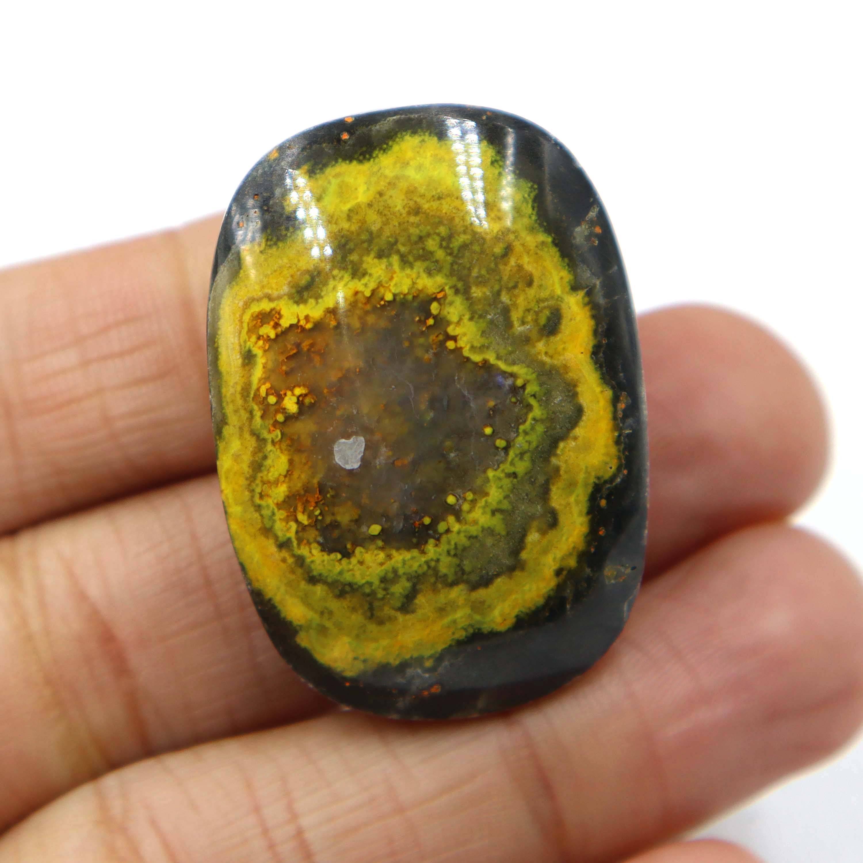 สีเหลือง