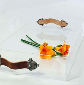 Bandeja de comida acrílica Rectangular Premium Acabado transparente Tamaño personalizado Perfecto para servir en el hogar y la cocina con elegancia - Product Image 4