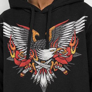 Sweat à capuche unisexe en polaire avec strass étincelants et design frontal en cristal, idéal pour les commandes de streetwear hivernal - Product Image 4