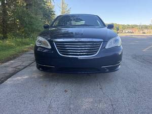 Voiture d'occasion Chrysler 200 LX 2014 à bas prix à vendre - Product Image 2