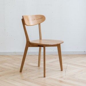 Chaise de salle à manger avec design sans bras Finition naturelle Sièges minimalistes d'inspiration scandinave pour maisons contemporaines, hôtels, villas - Product Image 2