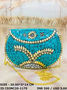 กระเป๋าคลัทช์โลหะทำด้วยมือลายโมเสกสำหรับงานเฉลิมฉลองและกิจกรรมพิเศษของผู้หญิงจากช่างฝีมือชาวอินเดีย - Product Image 5