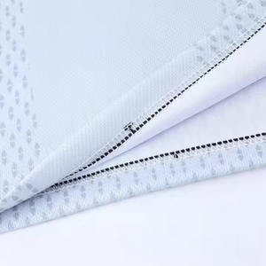 ชุดเครื่องแบบบาสเก็ตบอลแบบแห้งเร็วชุด100% โพลีเอสเตอร์พิมพ์ลายระบายอากาศได้ดีพร้อมโลโก้ของคุณเอง - Product Image 2