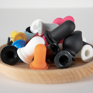 Penutup Botol Silikon Karet Anti Tumpah dengan Pengunci Sekrup untuk Botol Kosmetik Ukuran 18mm/24mm Warna & Bentuk Dapat Disesuaikan - Product Image 2