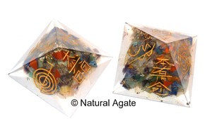 Conjunto de Reiki Usui con Pirámide de Ágata Negra de Moda, Grabado Dorado - Product Image 4