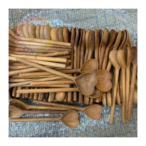 Venta al por mayor de cucharas de madera en forma de corazón de alta calidad, perfecto para pedidos a granel y al por menor - Product Image 3