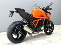 Listo para enviar: 2026 1390 Super Duke R EVO - Product Image 2