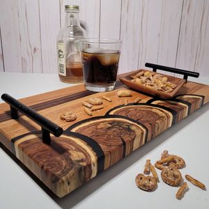 Bandeja de Servicio Premium Ecológica de Resina Vintage y Madera con Diseño Único de Ágata, Color y Logotipo Personalizables - Product Image 5