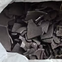 Charbon de coco de qualité supérieure pour barbecue, chicha, fumoir et combustible écologique pour usage industriel.