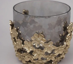 เชิงเทียนโลหะสไตล์วินเทจที่สง่างามน่ารักพร้อมกระจกเหมาะสำหรับเพิ่มการตกแต่งบ้านที่อบอุ่นและทันสมัย - Product Image 5