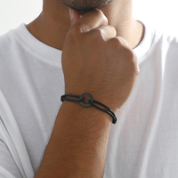 Bracelet en corde réglable fait à la main étanche pour hommes en acier inoxydable 18K Gold Circle Charm Cired Rope Cord Bracelet pour l'été