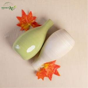 Vase de table en bambou enroulé Art Déco fait à la main - Décoration écologique et durable pour les intérieurs modernes - Product Image 6