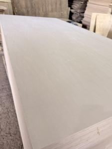 Contrachapado de Álamo para Componentes de Muebles OEM |   Mecanizado Sencillo |   Fabricante de Madera Contrachapada de Vietnam de Grado Interior E0 E1 - Product Image 4