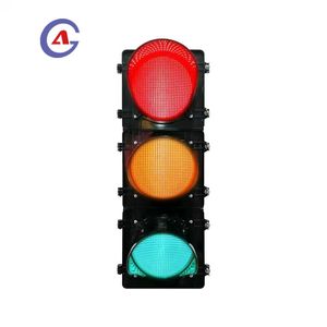 Feu de signalisation contrôlé automatiquement de 8 pouces LED à pleine vue étanche avec lentilles rouge vert jaune <span class=keywords><strong>200mm</strong></span> taux de croisement de route IP65 - Product Image 1